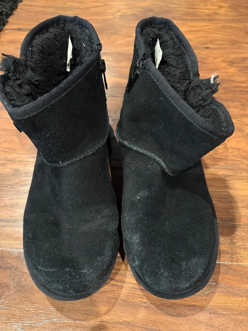 UGG classic kids